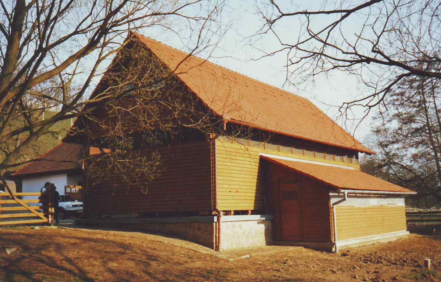 Kravsko farma stáje a ovčín 2 